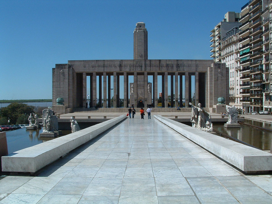 Monumento a la Bandera en Rosario - Imagen: Rosarioturistica.com.ar